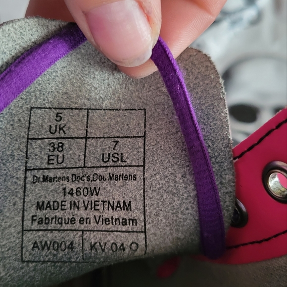 Woman size 7us/=uk - Picture 3 of 5